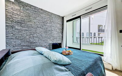 Accommodation:&nbsp;Paradis du Soleil 100.6