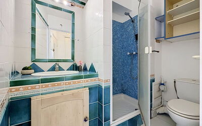 Accommodation:&nbsp;Les Grenadines 130.9