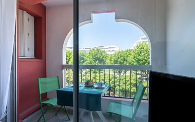 Accommodation:&nbsp;Les Grenadines 130.4