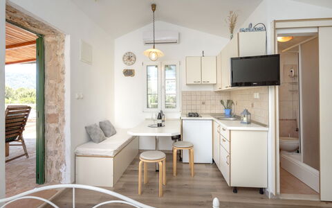 Marijo: Room, Furniture, Property, White, Interior Design, Building, Floor, House, Ceiling, Home
