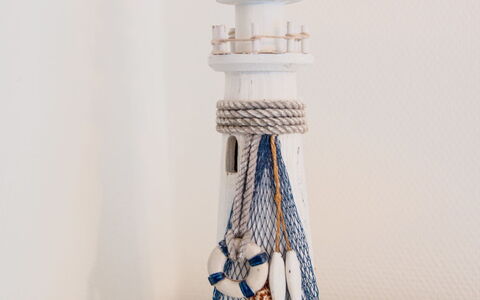 Sanddüne: Tower, Glass Bottle, Art, Glass, Fashion Accessory, Porcelain, Electric Blue, Tree, Sculpture