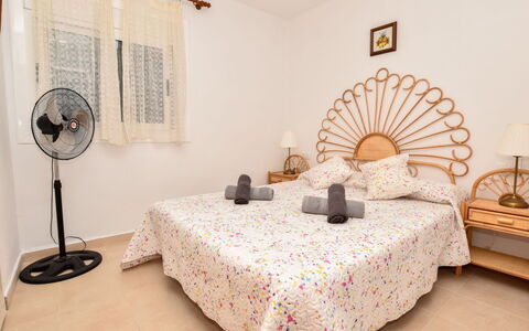 Burrito: Furniture, Table, Decoration, Building, Wood, Interior Design, Plant, Floor, Comfort, Flooring