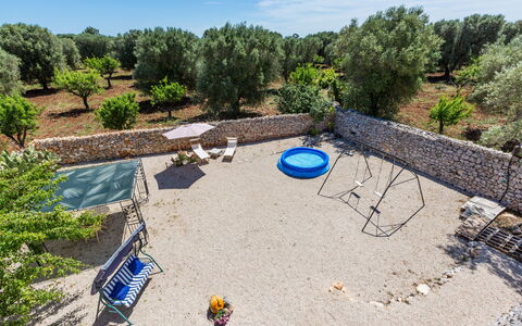 Masseria Pagliamonte: Property, Swimming Pool, House, Real Estate, Estate, Yard, Building, Backyard, Vacation, Landscape