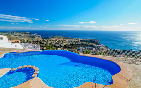 Moraira 905: Swimming Pool, Property, Blue, Azure, Sky, Vacation, Real Estate, Tourism, Resort Town, House