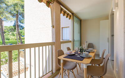 Accommodation:&nbsp;Domaine du Préconil 560.5