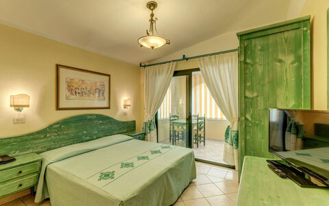 Orosei 678: Green, Bedroom, Room, Property, Furniture, Interior Design, Bed Sheet, Bed, Ceiling, Building