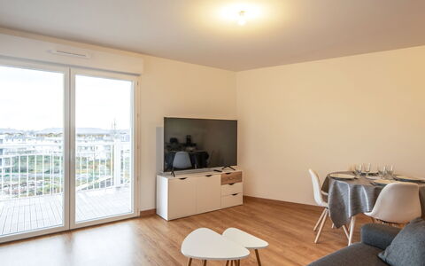 Les Cavaliers: Table, Building, Property, Furniture, Wood, Chair, Lighting, Interior Design, Architecture, Shade