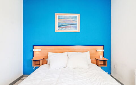Saint-Jean-De-Luz 326: Residential Area, Estate, Hacienda, Villa, Swimming Pool, Resort, Eco Hotel, Farmhouse, Resort Town