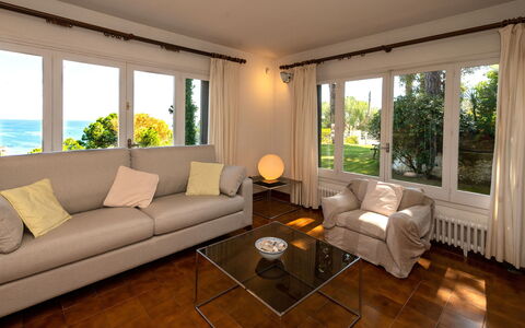 La Marina Blanca: Living Room, Room, Property, Furniture, Floor, Interior Design, Wood Flooring, Building, Laminate Flooring, Coffee Table