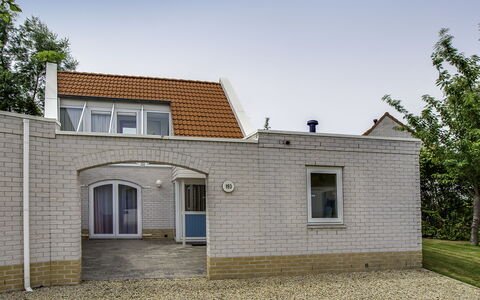 Citta Romana: Property, House, Home, Residential Area, Building, Real Estate, Architecture, Roof, Facade, Wall