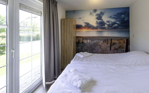 Citta Romana: Property, Building, Plant, Comfort, Wood, Textile, Interior Design, Lighting, Shade, Bed Frame