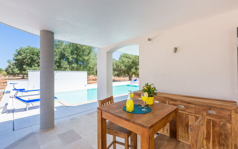 Villa Stella Cadente: Property, Furniture, Table, Azure, Wood, Interior Design, Flooring, Chair, Floor, Plant
