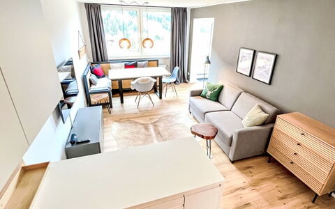Auszeit: Furniture, Interior Design, Flooring, Floor, Wood, Couch, Room, Lighting, Living Room, Table