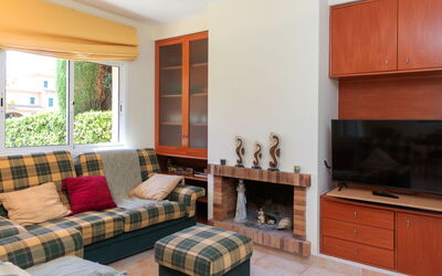 Accommodation:&nbsp;Port Pals Beach 1646.10