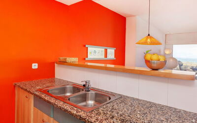 Accommodation:&nbsp;Port Pals B Ii 1646.2