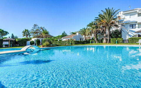 Green Garden & House Pals Beach: Blue, Swimming Pool, Leisure, Resort, Vacation, Tropics, Landscaping, Resort Town, Eco Hotel