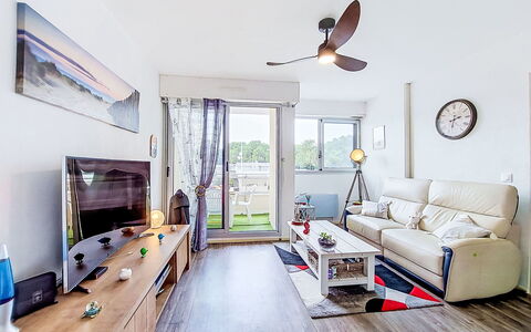 Accommodation:&nbsp;Les Ecureuils 250.3