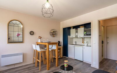 Accommodation:&nbsp;Les Ecureuils 250.2