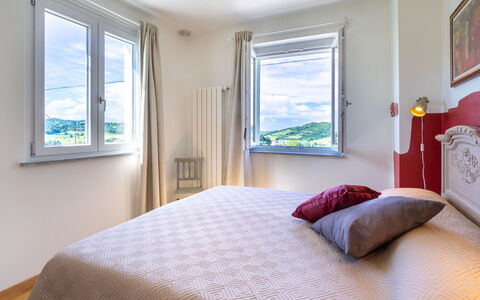 Di Sara: Bedroom, Room, Furniture, Bed, Property, Bed Sheet, Bed Frame, Bedding, Interior Design, Floor
