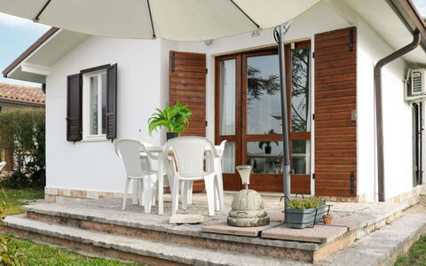 Panoramico: Property, House, Home, Building, Porch, Patio, Real Estate, Cottage, Siding, Yard