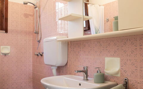 Panoramico: Bathroom, Property, Room, Wall, Tap, Interior Design, Bathroom Sink, Tile, Plumbing Fixture, Sink