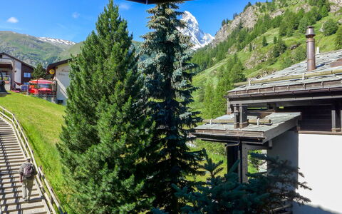 Haus Chatillon: Nature, Transport, Tree, Mountain, Alps, Hill Station, Mountain Range, Architecture, Plant, Landscape
