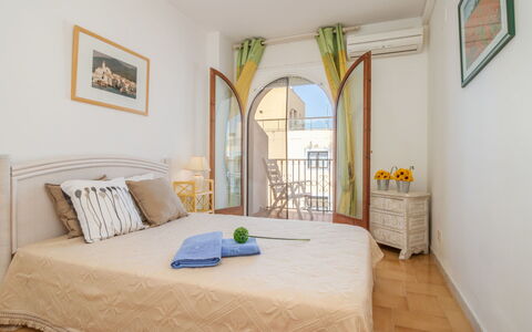 Caballito de Mar: Bedroom, Furniture, Room, Property, Bed, Interior Design, Bed Frame, Bed Sheet, Building, Wall