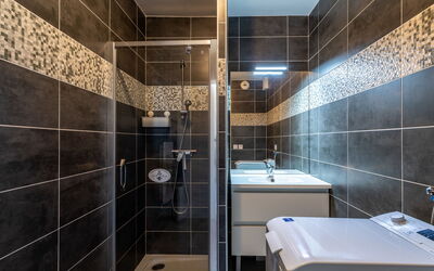 Accommodation:&nbsp;Le Jardin du Loderi 107.2