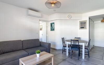 Accommodation:&nbsp;Le Jardin du Loderi 107.2