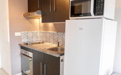 Accommodation:&nbsp;Les Caroubiers 104.1