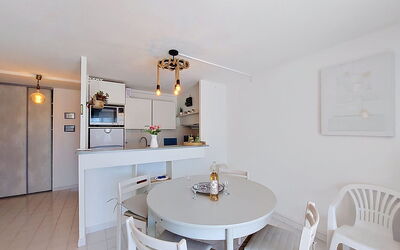 Accommodation:&nbsp;Amourêva 315.6