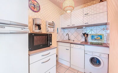 Accommodation:&nbsp;Le Sunset Cap Sud 905.27