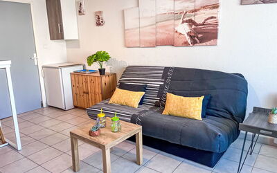 Accommodation:&nbsp;Le Sunset Cap Sud 905.16