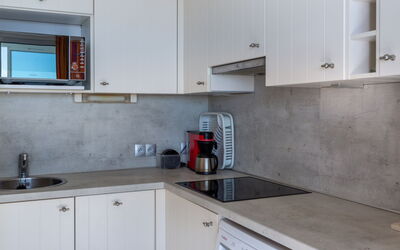 Accommodation:&nbsp;Le Sunset Cap Sud 905.14