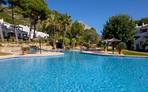 Los Lagos: Swimming Pool, Property, Resort, Real Estate, Leisure, Estate, Water, Vacation, Resort Town, House