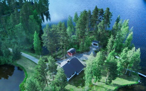 Suvituuli: Tree, House, Bank, Cottage, Home, Lake, Rural Area, Forest, Reservoir