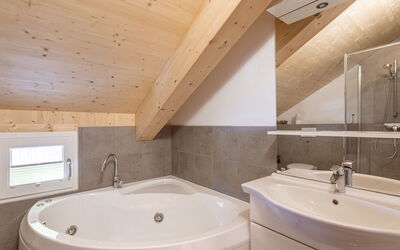 Accommodation:&nbsp;Superior #57 Sprudelwanne 20.4