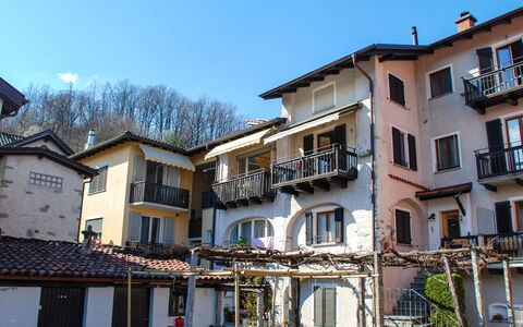 Ca' Dal Pio: Residential Area, Neighbourhood, Building, Property, Home, House, Apartment, Town, Real Estate, Architecture
