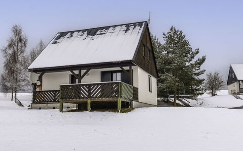 Holiday Hill 55: Snow, Sky, Building, Tree, Window, Slope, House, Cottage, Siding, Freezing