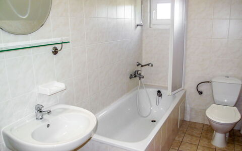Holiday Hill 28: Bathroom, Property, Room, Wall, Tap, Plumbing Fixture, Tile, Toilet, Toilet Seat, Floor