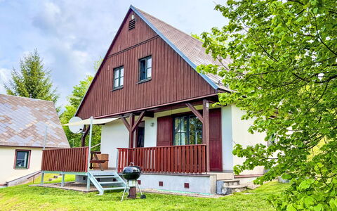Holiday Hill 32: House, Cottage, Home, Rural Area, Lawn, Farmhouse, Garden, Yard, Landscaping, Estate
