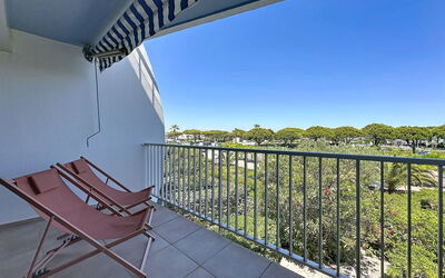 Accommodation:&nbsp;Le Grand Large 200.5