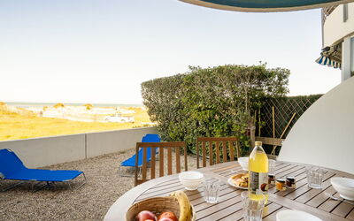 Accommodation:&nbsp;Le Grand Large 200.3