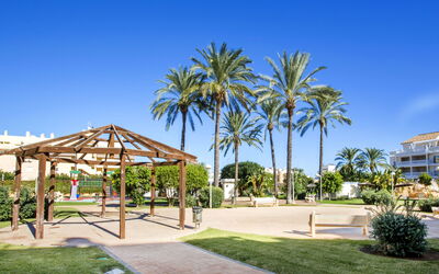 Accommodation:&nbsp;Aquamarina Sea 479.3