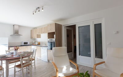 Accommodation:&nbsp;Les Mâts 148.3