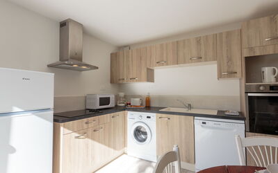 Accommodation:&nbsp;Les Mâts 148.3