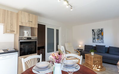 Accommodation:&nbsp;Les Mâts 148.3