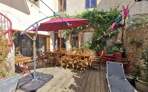 Le Patio: Plant, Building, Table, Window, Flowerpot, Outdoor Furniture, Chair, Wood, Urban Design, Shade