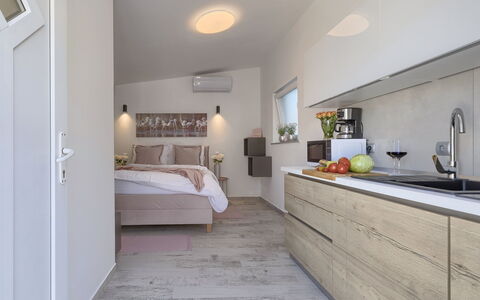 Ivanka: Room, Property, Interior Design, Furniture, Floor, Ceiling, Building, Tile, House, Yellow