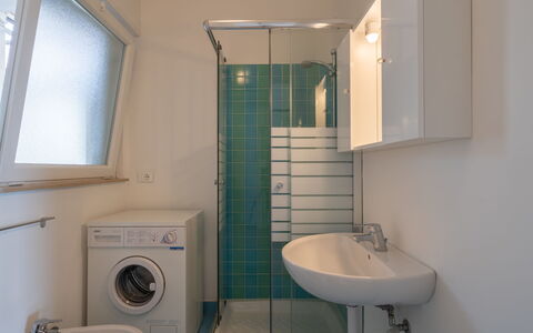 Terrazzo sul Mare: Bathroom, Room, Property, Toilet, Plumbing Fixture, Tile, Toilet Seat, Bathroom Accessory, Architecture, Laundry Room